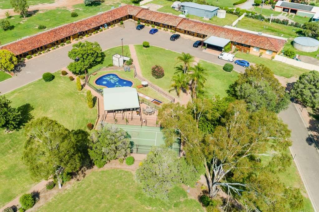 Econo Lodge Savannah Park טאמוורת' מראה חיצוני תמונה